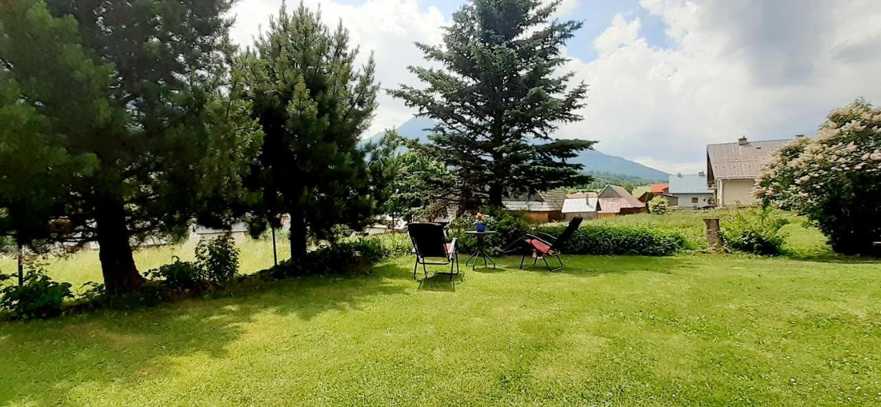Apartman Astra V Zdiari Exteriér fotografie